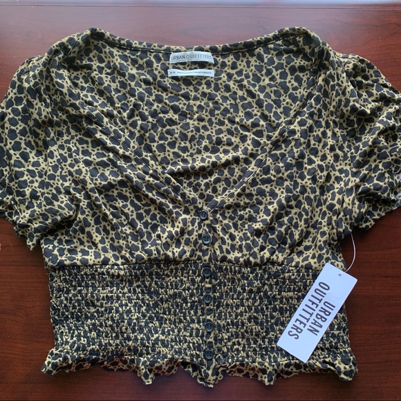NWT Urban Outfitters Button Down Smocked Top - Picture 2 of 4